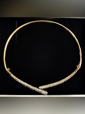 FREE FREE House of Harlow 1960 Crystal Choker Necklace with a $400 purchase.
